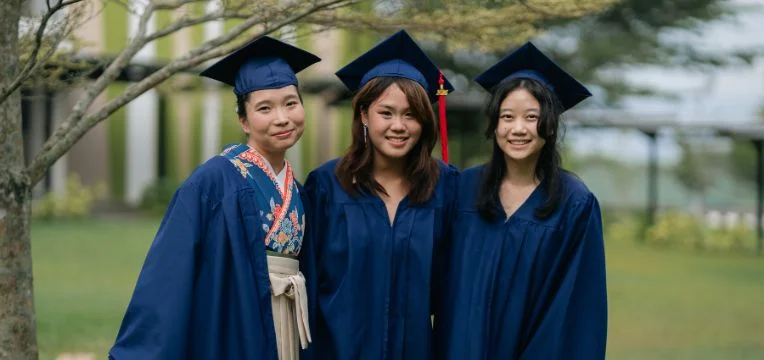 Outstanding academics