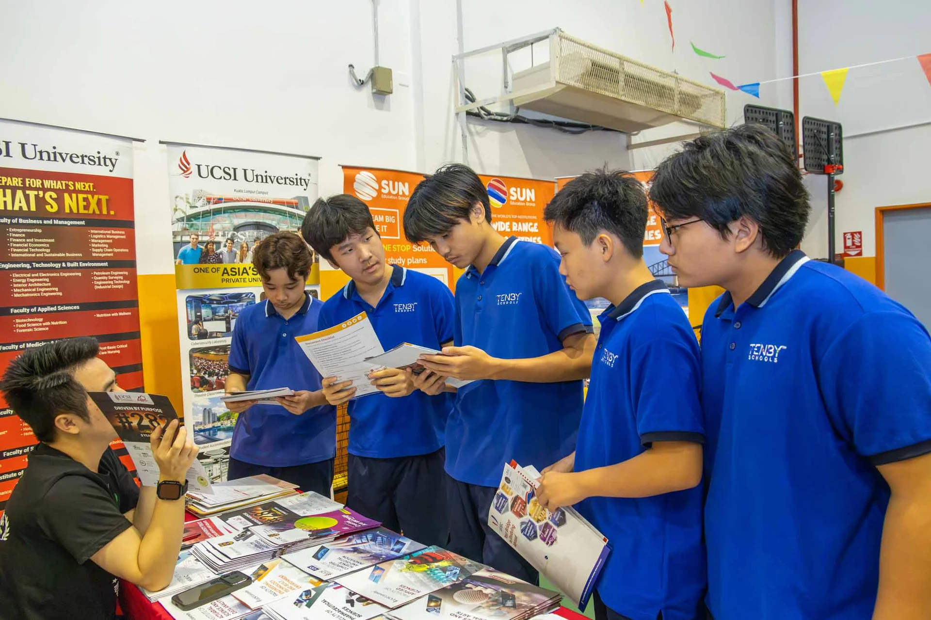Helping Students Shape Their Future at the Future Pathways Festival