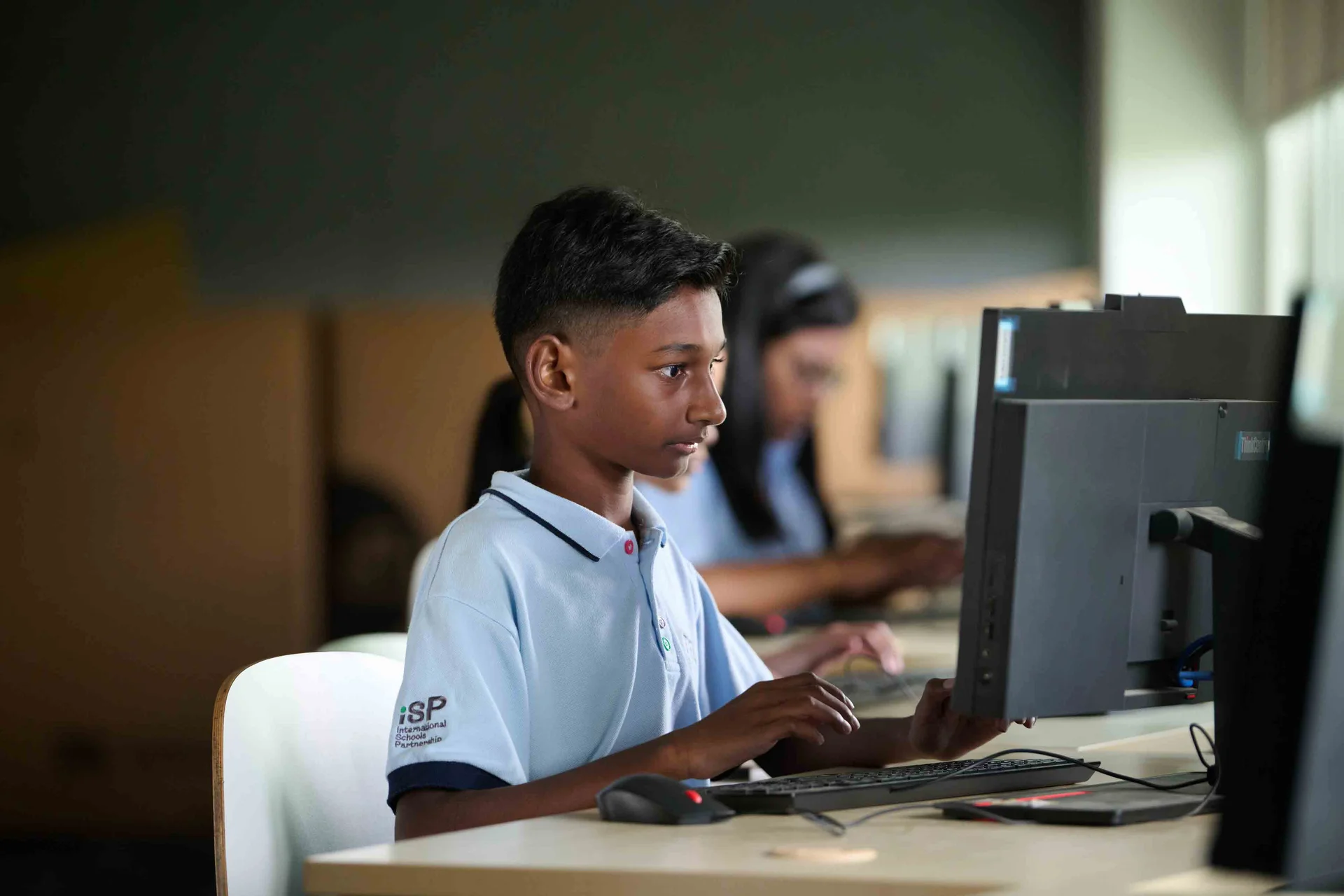 Choosing the Right School: 5 Questions Every Parent Should Ask