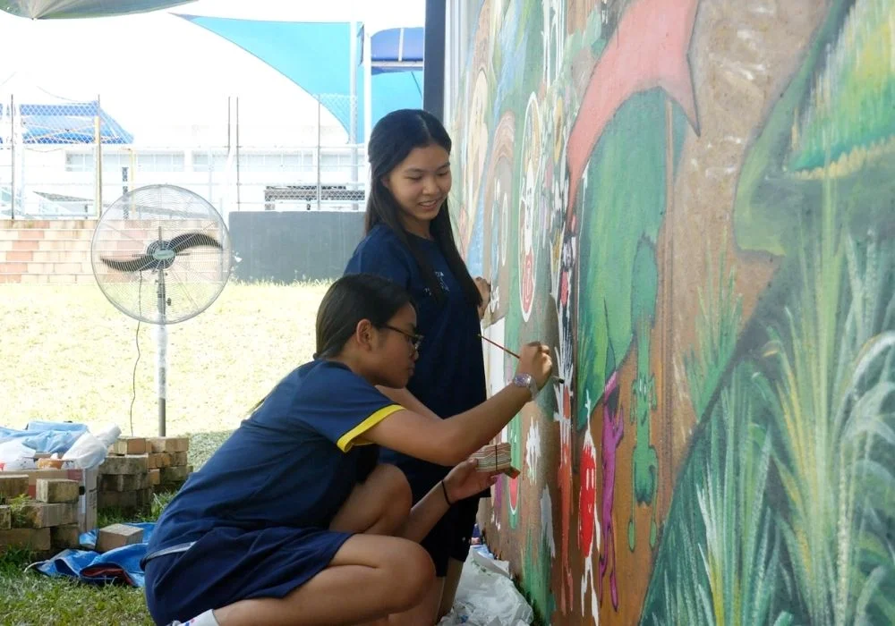 More Than Just a Wall: Students Create an Eco Changemakers Community Mural