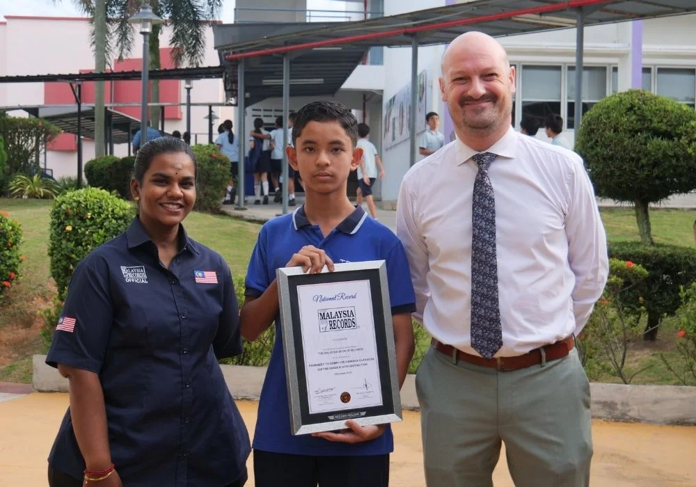 Young Musician Aariz Earns Malaysia Book of Records Recognition