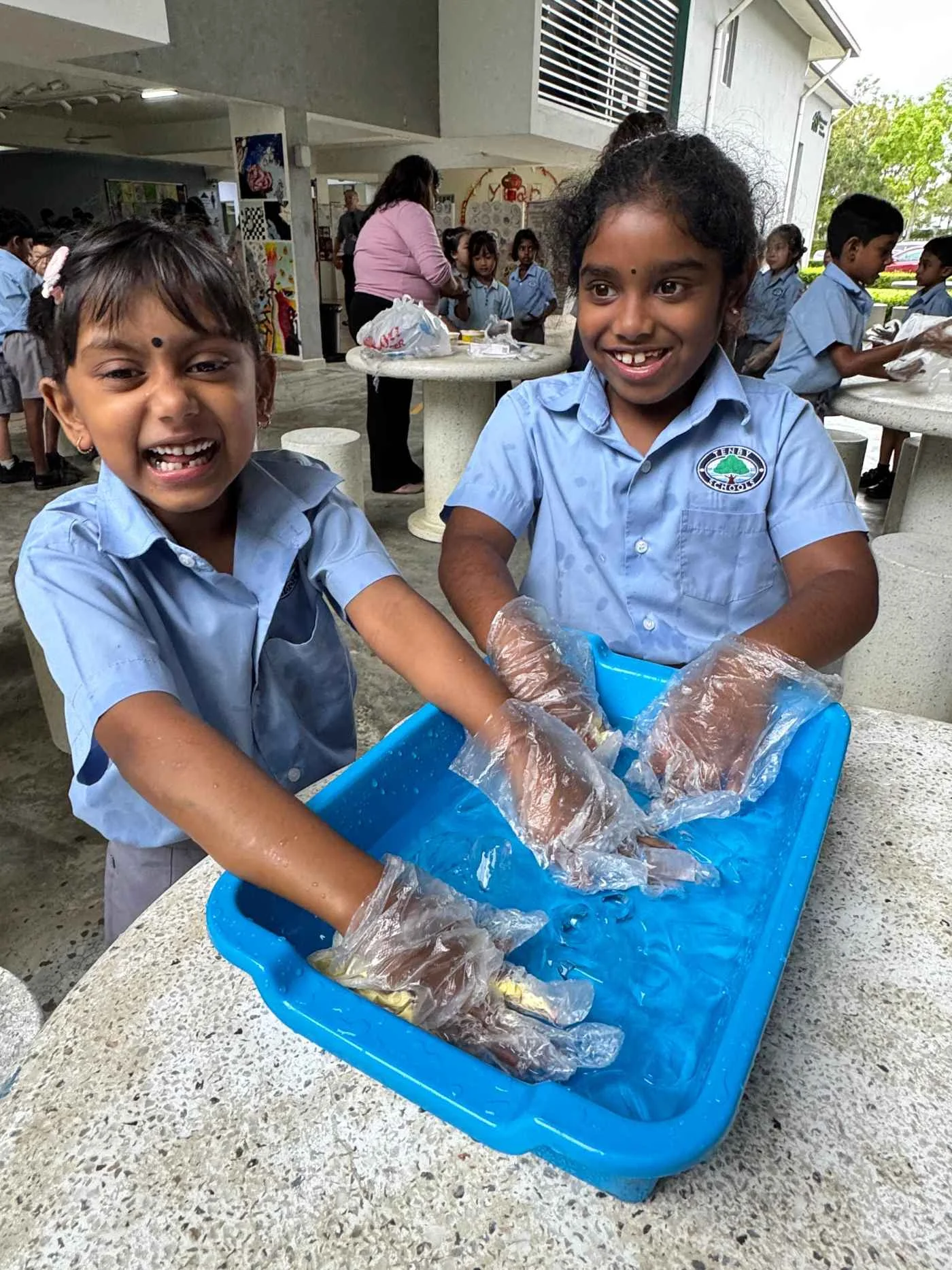 Year 2 Explore Arctic Survival in IPC Science Lesson