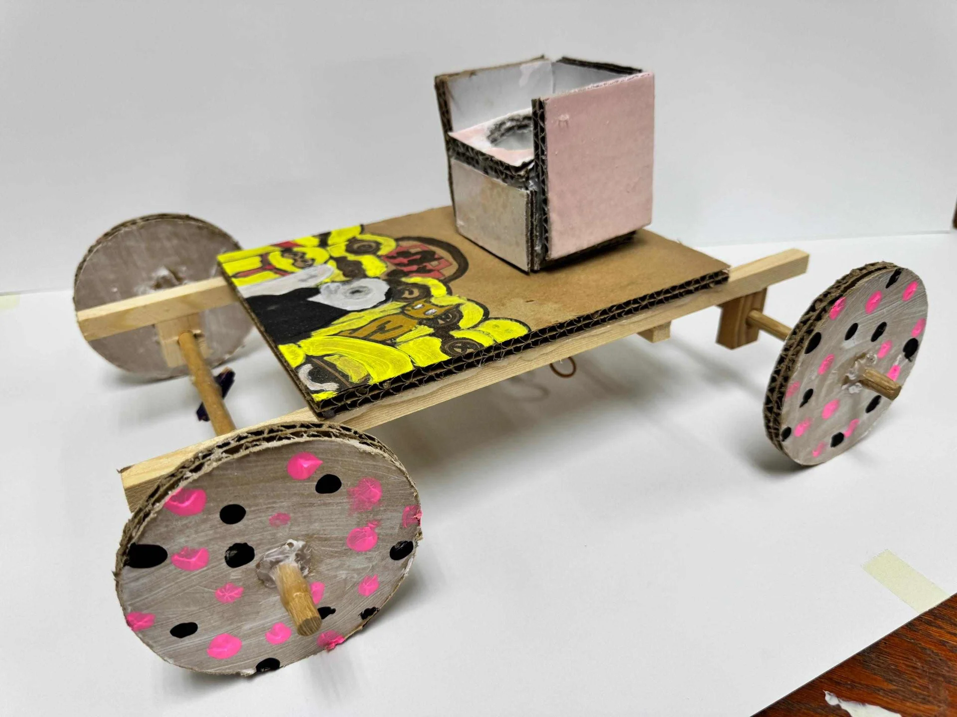 Year 9 Students Combine Science, Engineering, and Creativity in Egg Buggy Challenge