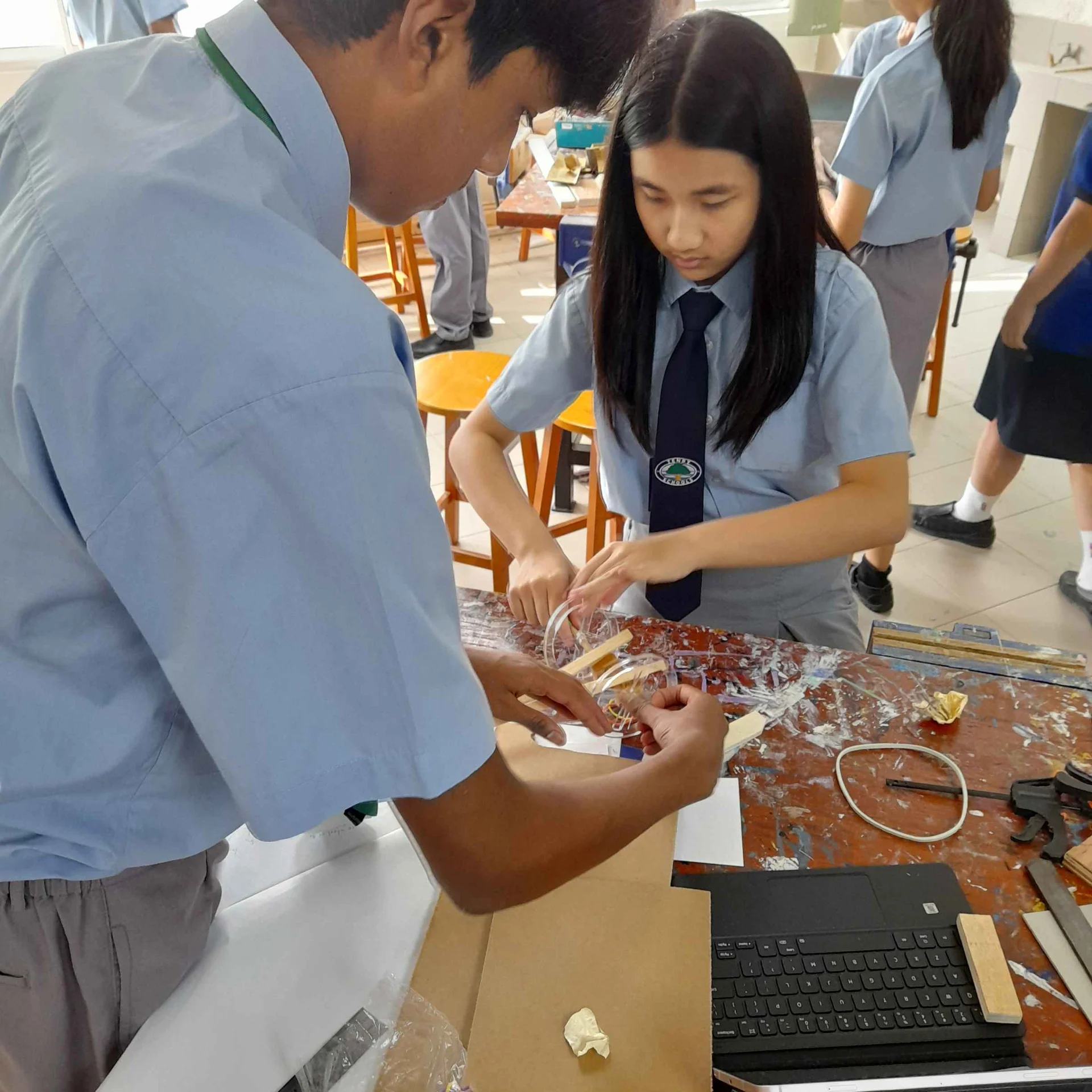 Year 9 Students Combine Science, Engineering, and Creativity in Egg Buggy Challenge