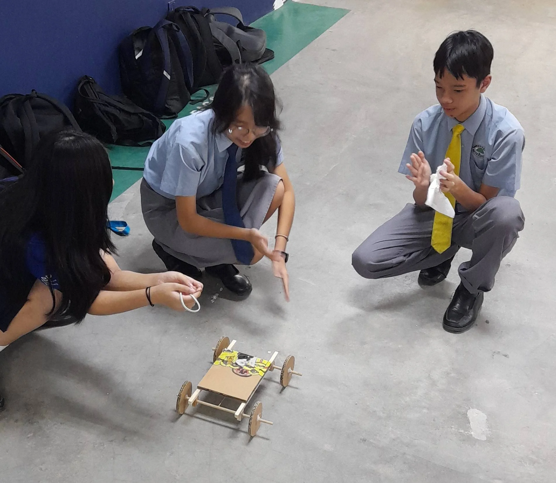 Year 9 Students Combine Science, Engineering, and Creativity in Egg Buggy Challenge